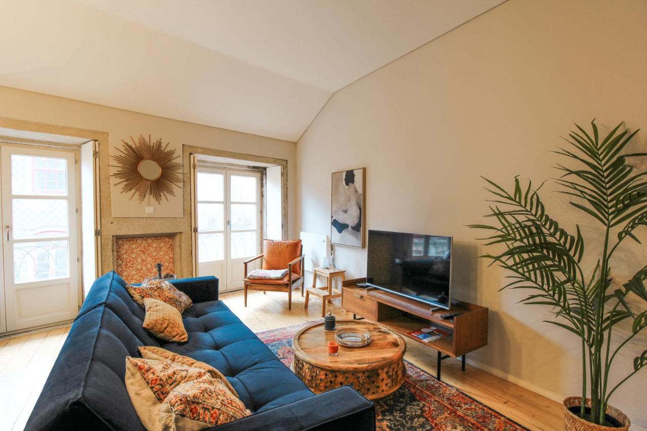 Virtudes Irresistible Getaway Oporto